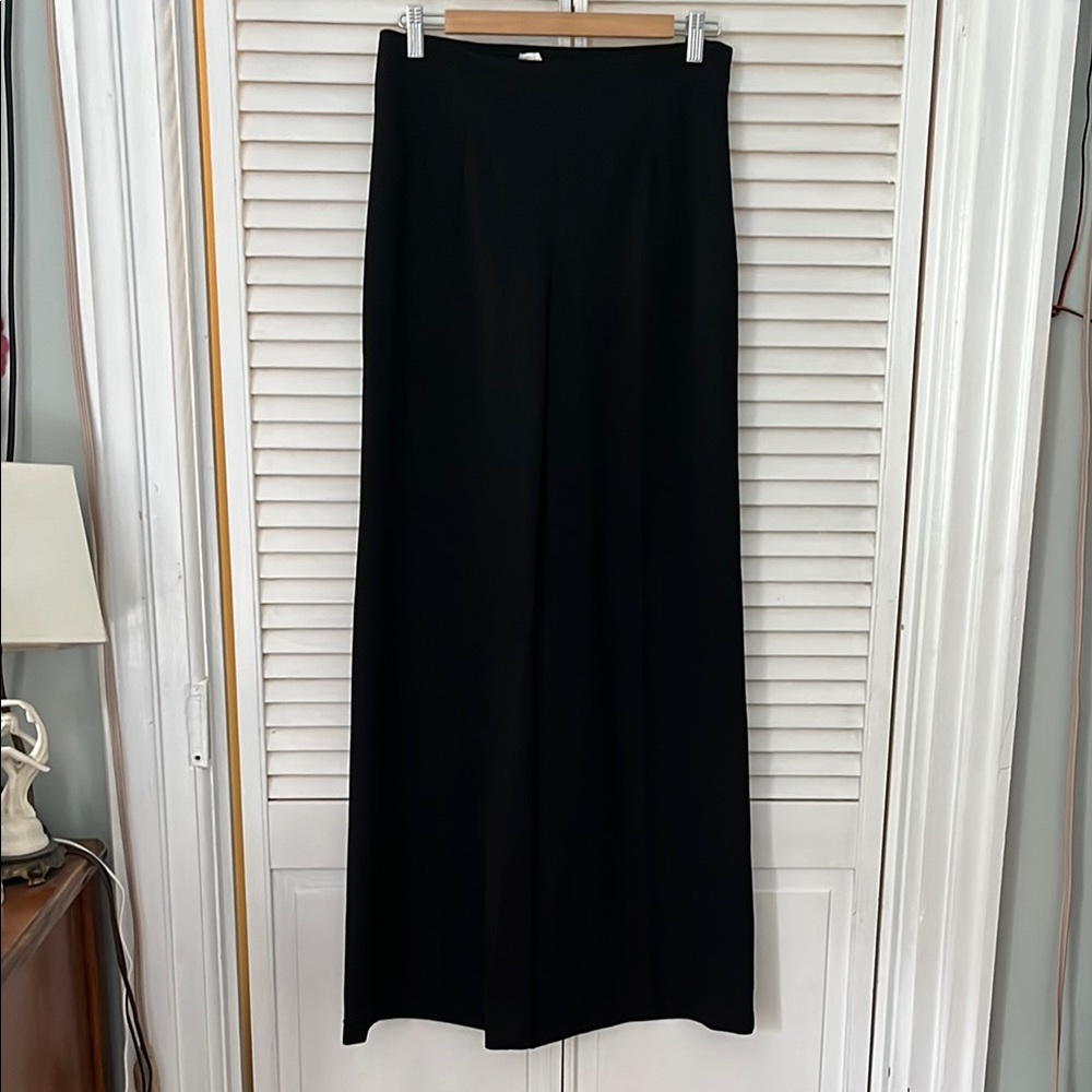 Stylish Black Wide-Leg Trousers